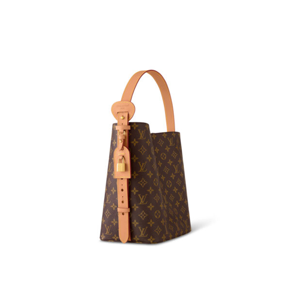 Louis Vuitton M12926 All In GM